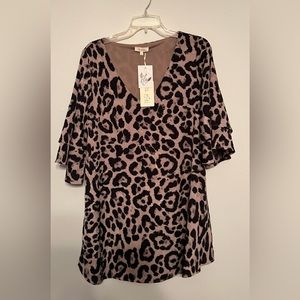 La Miel tunic leopard nwt tunic size lg